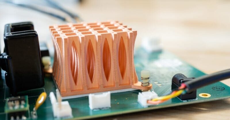 Theory Project お問い合わせ品 熱伝導性および電気的導電性に最適化された金属
