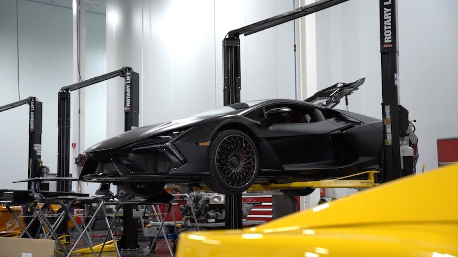 Automotive Additive Manufacturing for Faster Fabrication